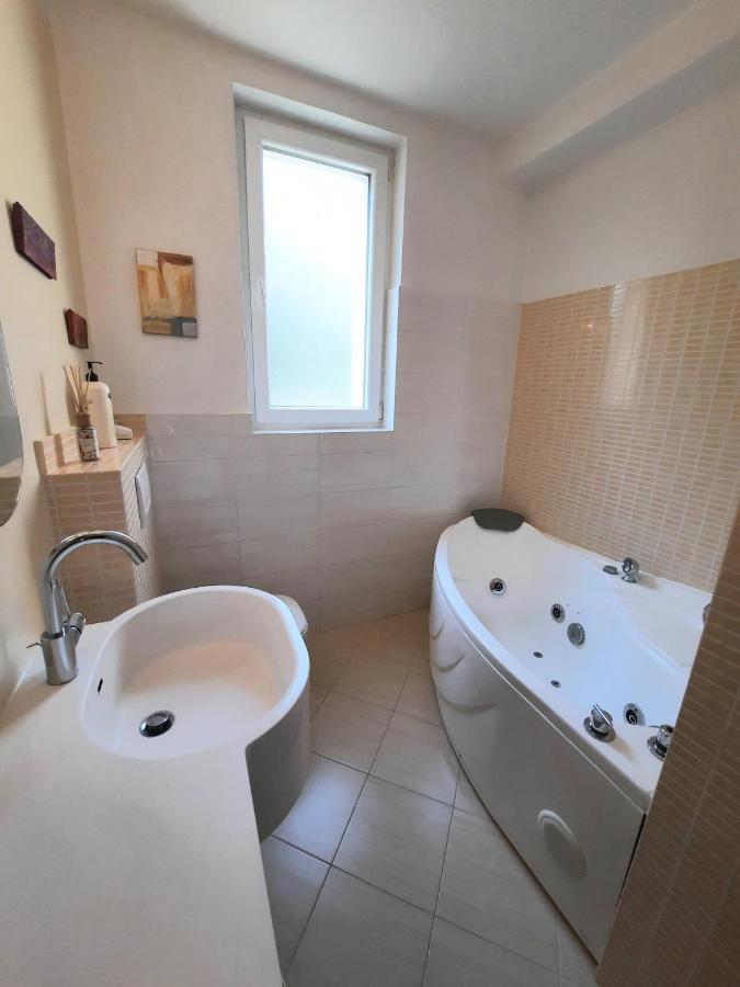 Morabeza Opatija Apartment Екстериор снимка